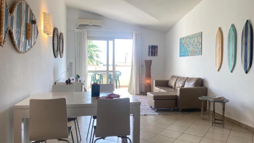 Apartament Sal Djadsal Moradias *