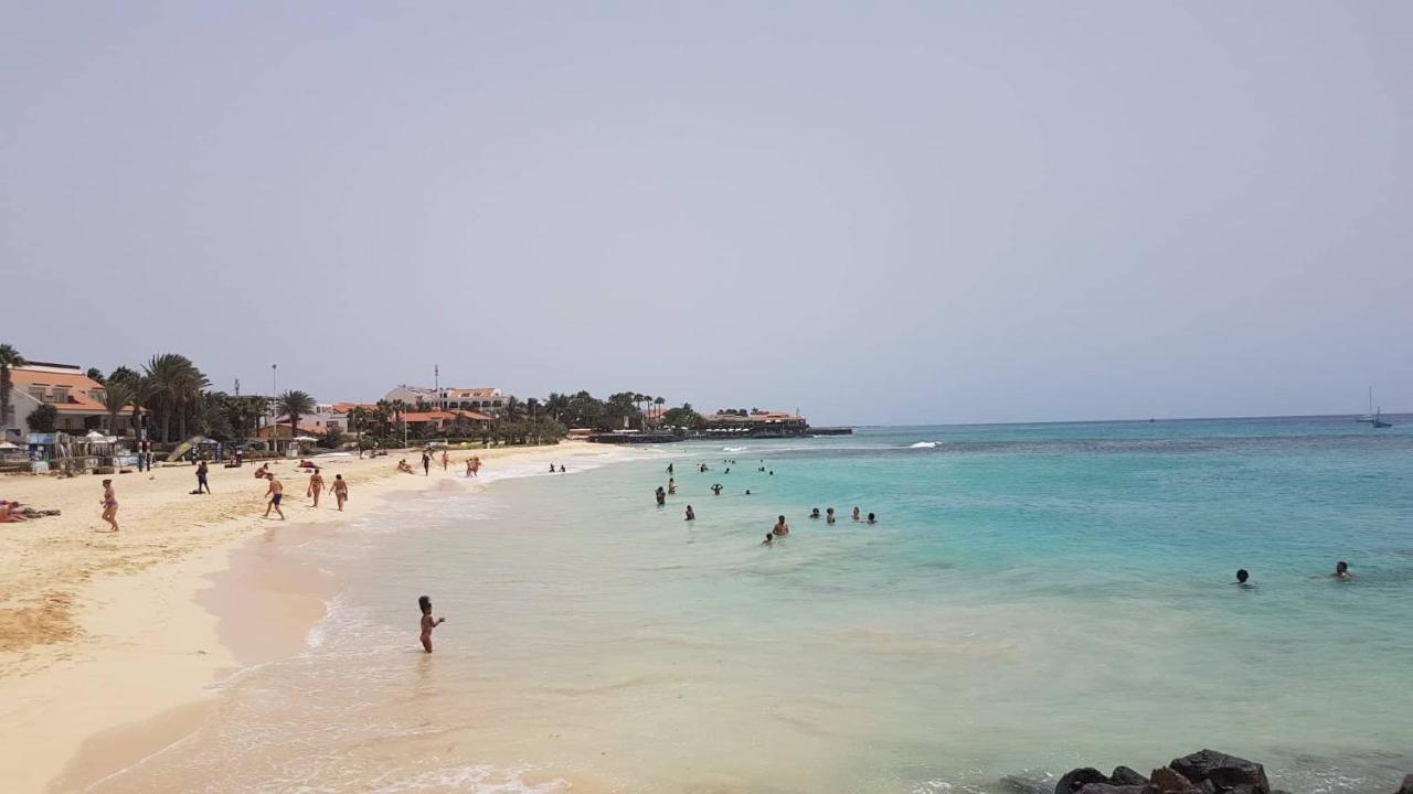 Sal Djadsal Moradias * Santa Maria